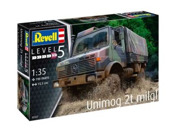 Сглобяем модел Revell Камион Unimog 2T milgl