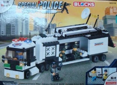 Kонструктор Police камион полиция Weagle 65016