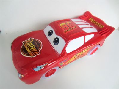 Детска кола McQueen със светлини и звуци