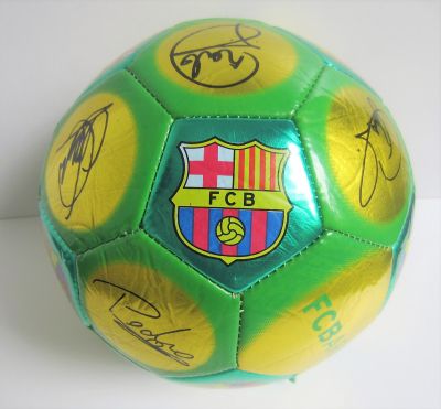 Футболна топка Barcelona номер 5 с автографи