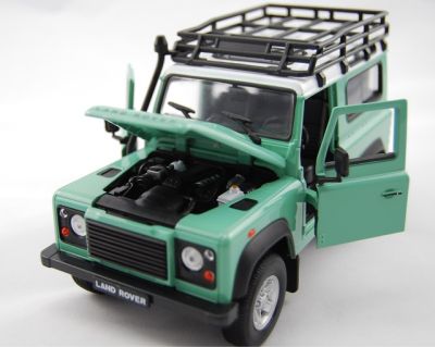 Welly Метална количка Land Rover Defender 1:24 