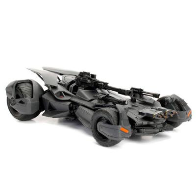 Метален автомобил Batman Justice League BATMOBILE 1/24 Jada Toy 253215000