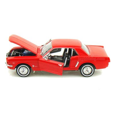 Метална количка Ford Mustang Coupe 1964 1:24 Welly 22451