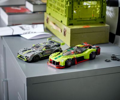 Конструктор LEGO Speed Champions 76910 - Aston Martin Valkyrie AMR Pro и Vantage GT3