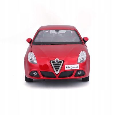 Метална количка Bburago Alfa Romeo Giulietta 1/24