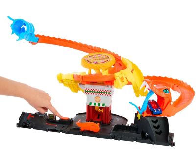 Игрален комплект Змия в магазина за пица Hot Wheels City - Mattel HTN81