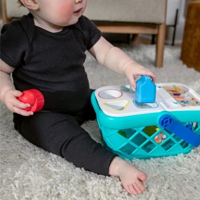 Интерактивна Пазарска кошница сортиране Baby Einstein Magic touch