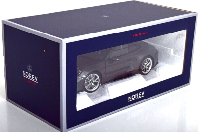 Метална кола Porsche 911 GT3 Touring Package 2021 Norev 1:18 - 187305