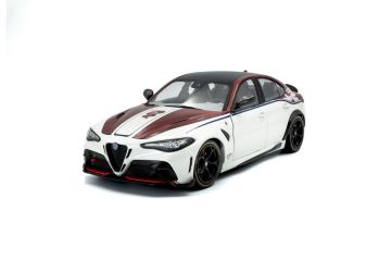 Метален автомобил Alfa Romeo Giulia GTA-M 2022 SOLIDO 1:18 - 1806907 