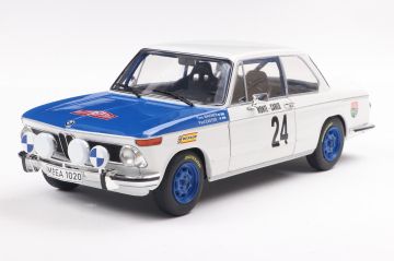 Метален автомобил BMW 2002 TII #24 SOLIDO 1:18 - 1808603