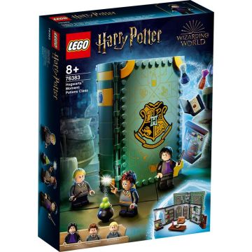 Конструктор LEGO Harry Potter Момент в Hogwarts Час по отвари 76383