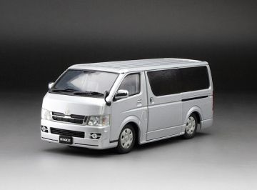 Метален бус Toyota H200 HiAce Van Super GL SUN STAR 51012