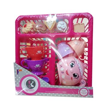 Детски кухненски прибори в сушилник 405