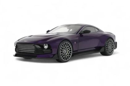 Умален модел Aston Martin Valour GT SPIRIT GT944 - 1:18
