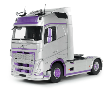 Метален камион влекач Volvo Trucks FH Globetrotter XL Solido 1:24