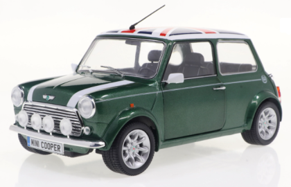 Метален автомобил Mini Cooper Sport British Racing 1:18 SOLIDO 1800612