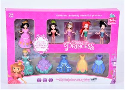 Малки куклички принцеси с роклички