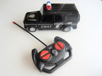 Джип Mercedes POLICE с радио контрол черен