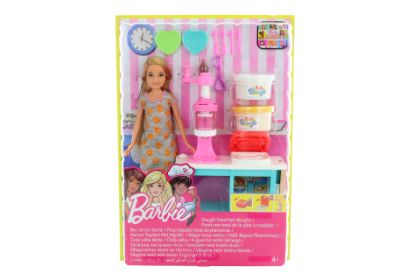 Barbie Кукла Стейси в кухнята FRH74