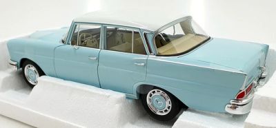 Метална кола Mercedes Benz 220 S 1965 Norev 1:18 - 183920