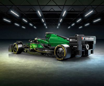 Конструктор Болид Aston Martin Aramco F1 AMR24 LEGO Speed Champions 77245 