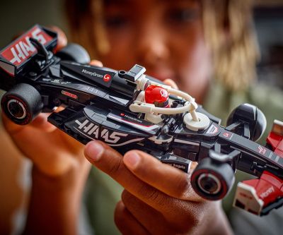 Конструктор Болид MoneyGram Haas F1 Team VF-24 LEGO Speed Champions 77250 