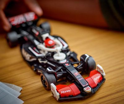 Конструктор Болид MoneyGram Haas F1 Team VF-24 LEGO Speed Champions 77250 
