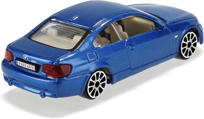 Метална кола BMW 335i 1:43 Bburago