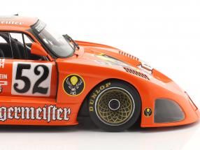 Метална кола Kremer Porsche 935 K4 WERK83 W18010002 - 1:18