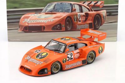 Метална кола Kremer Porsche 935 K4 WERK83 W18010002 - 1:18
