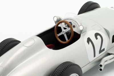 Метална кола Mercedes-Benz W196 WERK83 W1801802 - 1:18