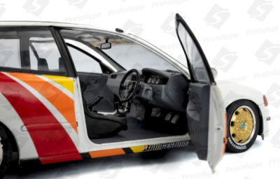 Метален автомобил Honda Civic Works Mugen Racing 1992 SOLIDO 1:18 - 1810303