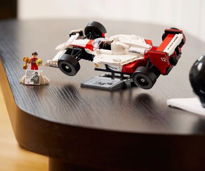 Конструктор LEGO Icons 10330 McLaren MP4/4 и Айртон Сена