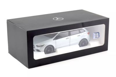 Метален автомобил Mercedes-Benz B-Class Sports Tourer AMG Line W247 2018 Zmodels 1:18 B66960458
