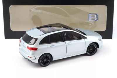 Метален автомобил Mercedes-Benz B-Class Sports Tourer AMG Line W247 2018 Zmodels 1:18 B66960458