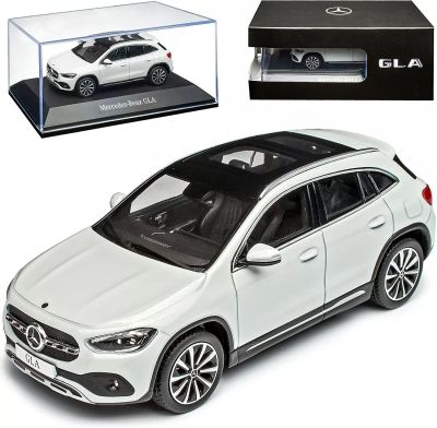 Метален джип Mercedes-Benz GLA SUV 2020 1:43 SPARK B66961034