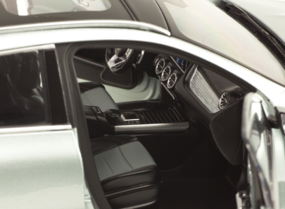 Метален автомобил Mercedes-Benz GLA 2020 Zmodels 1:18 B66961036