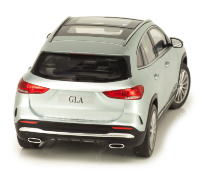 Метален автомобил Mercedes-Benz GLA 2020 Zmodels 1:18 B66961036
