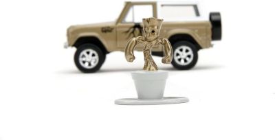 Метален автомобил Ford Bronco с Груут 1973 1:32 Jada Toys 253223018