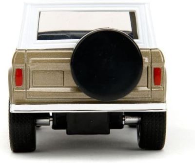 Метален автомобил Ford Bronco с Груут 1973 1:32 Jada Toys 253223018