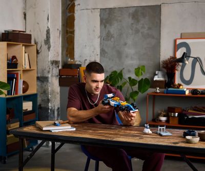 Конструктор LEGO Icons 10353 Williams Racing FW14B & Nigel Mansell 