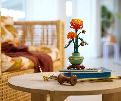 Конструктор LEGO Icons 10368 Хризантема