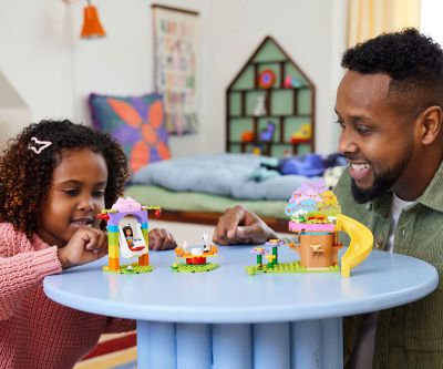 Конструктор LEGO Gabby's Dollhouse 10787 Градинското парти на котешката фея