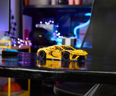 Конструктор LEGO Technic 42205 Chevrolet Corvette Stingray