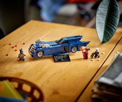 Конструктор LEGO DC Comics Super Batman 76274 Batman Батман с батмобила срещу Харли Куин и мистър Фрийз