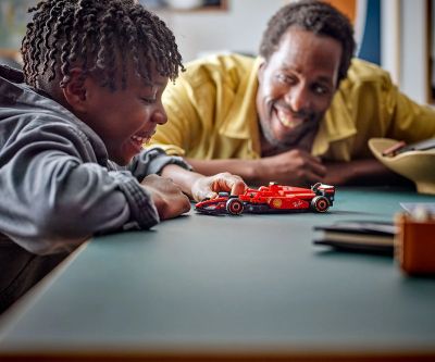 Конструктор LEGO Speed Champions 77242 F1 Болид Ferrari SF-24