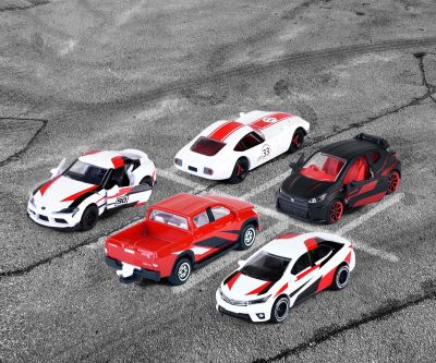 Комплект 5 метални колички Toyota Racing Majorette 212053189 