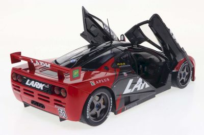 Метален автомобил McLaren F1 GTR Shorttail #60 1996 SOLIDO 1:18 - 1804110
