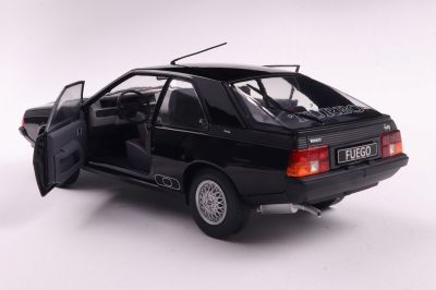 Метален автомобил RENAULT FUEGO TURBO 1980 SOLIDO 1:18 - 1806406 