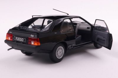 Метален автомобил RENAULT FUEGO TURBO 1980 SOLIDO 1:18 - 1806406 